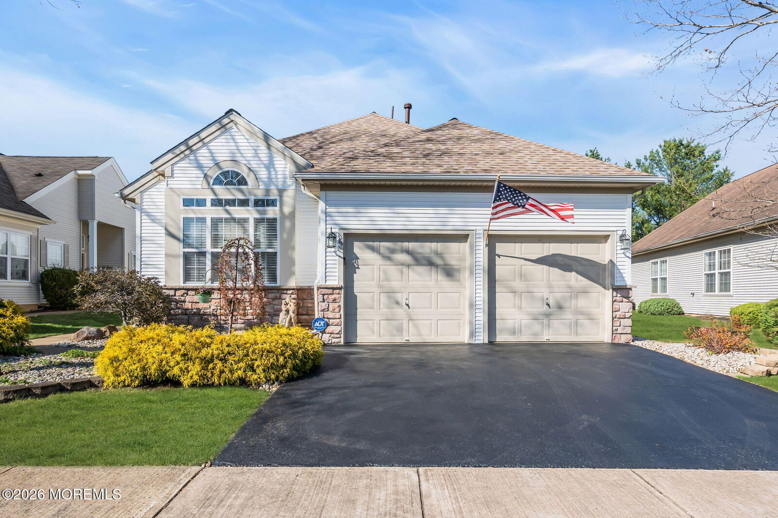 Property Photo:  14 Tuscany Circle  NJ 08759 