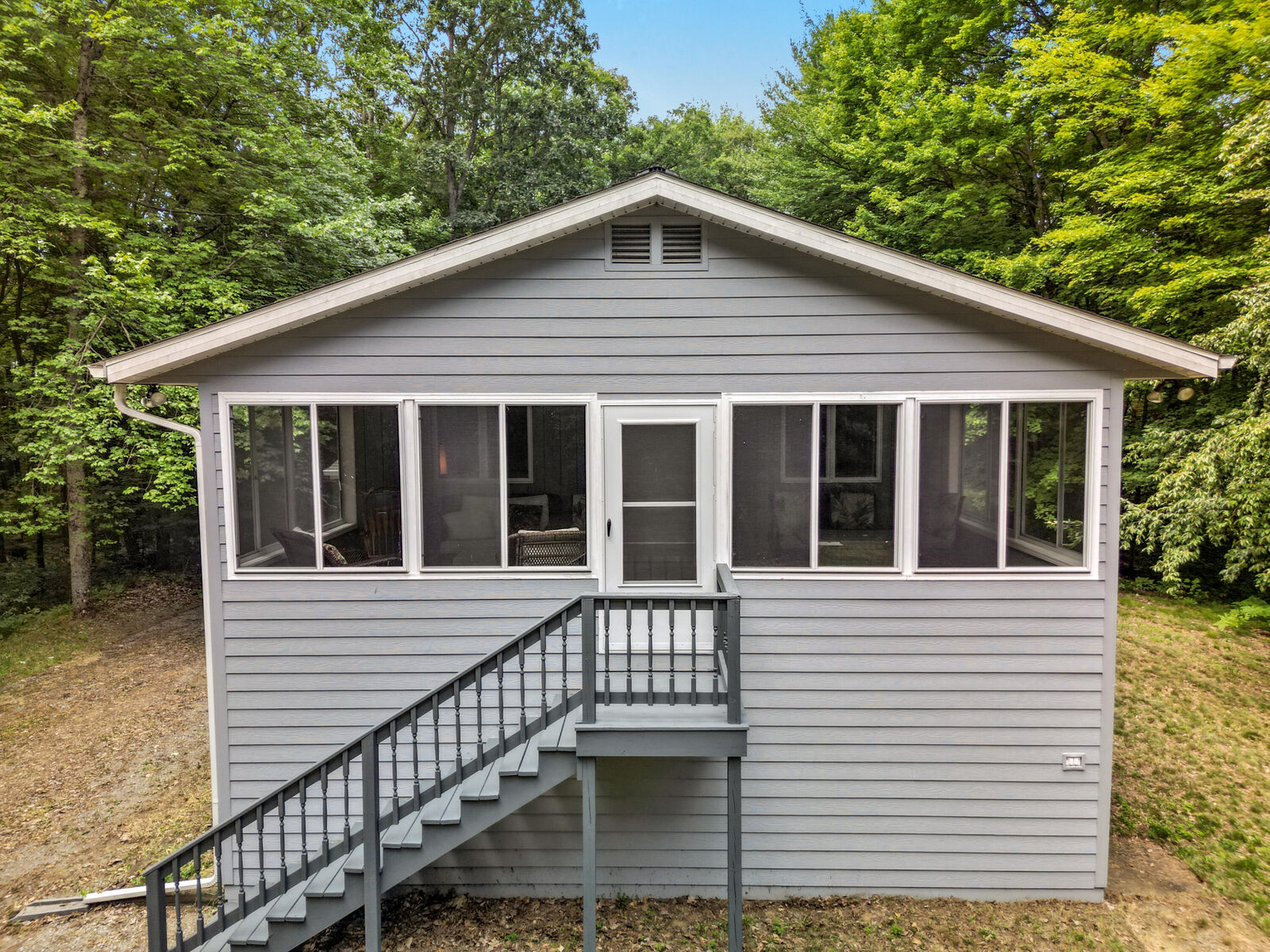 Property Photo: 3283 S Spruce Avenue MI 49349