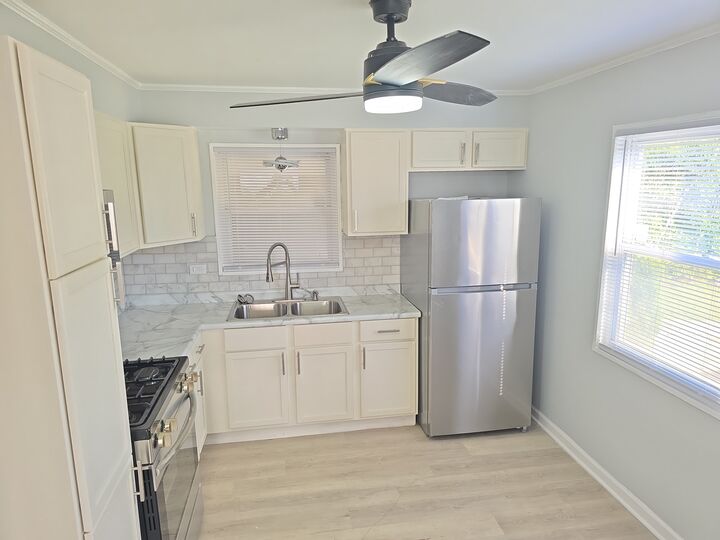 Property Photo:  138 Algonquin Street  IL 60466 