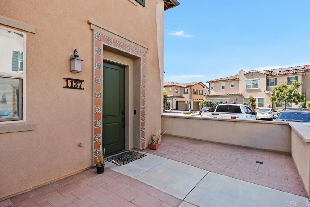 Property Photo:  1137 Delpy View Point  CA 92084 