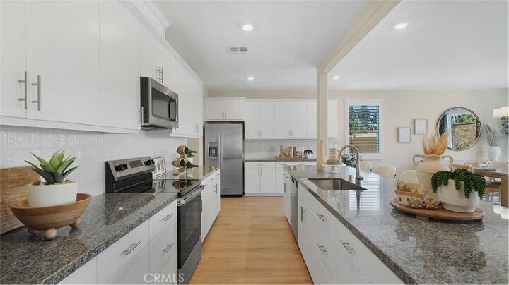 Property Photo:  24921 Lynx Avenue  CA 92551 