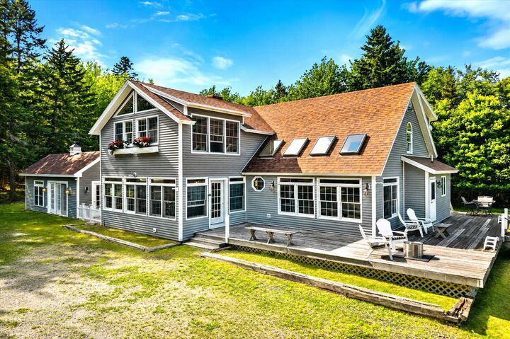 Property Photo: 562 Rays Point Road ME 04658