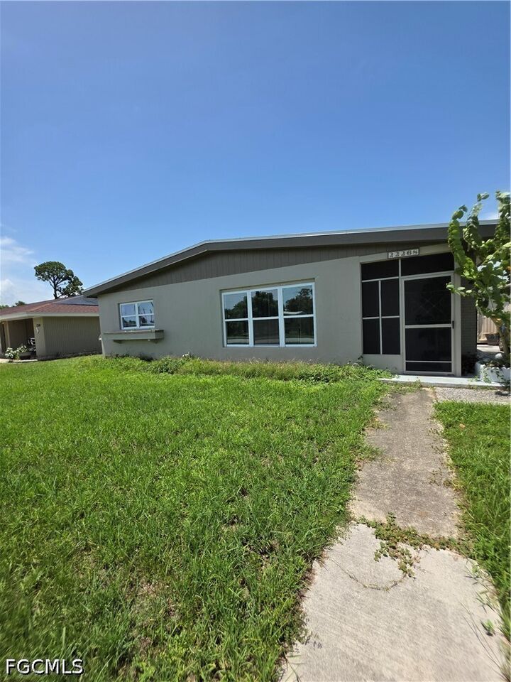 Property Photo: 22268 Lasalle Road FL 33952