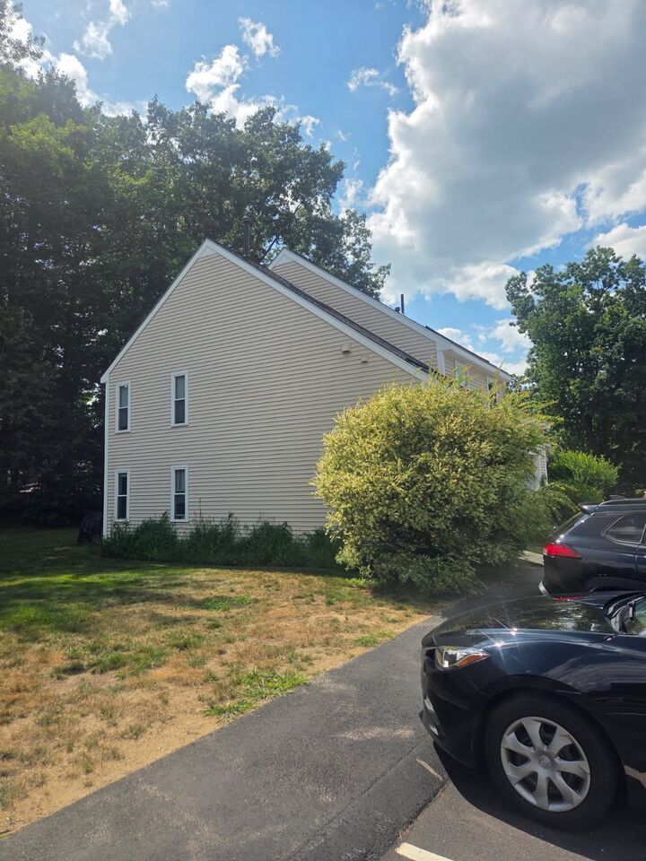Property Photo:  61 Bluffs Drive  NH 03303 