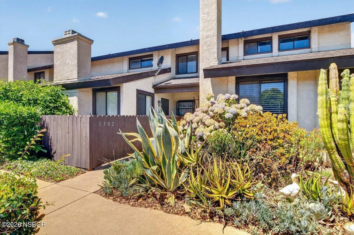 Property Photo: 1302 W Apricot Avenue CA 93436
