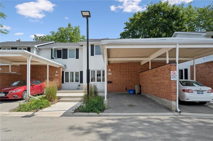 431 Keats Way 3 — photo 1