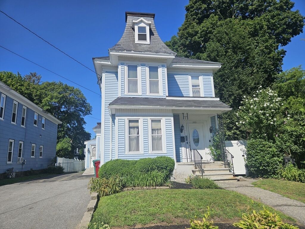 Property Photo:  399 Stevens  MA 01851 