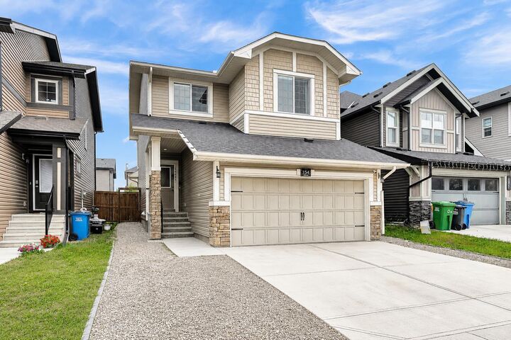 Property Photo:  154 Buckskin Way  AB T4C 2R7 