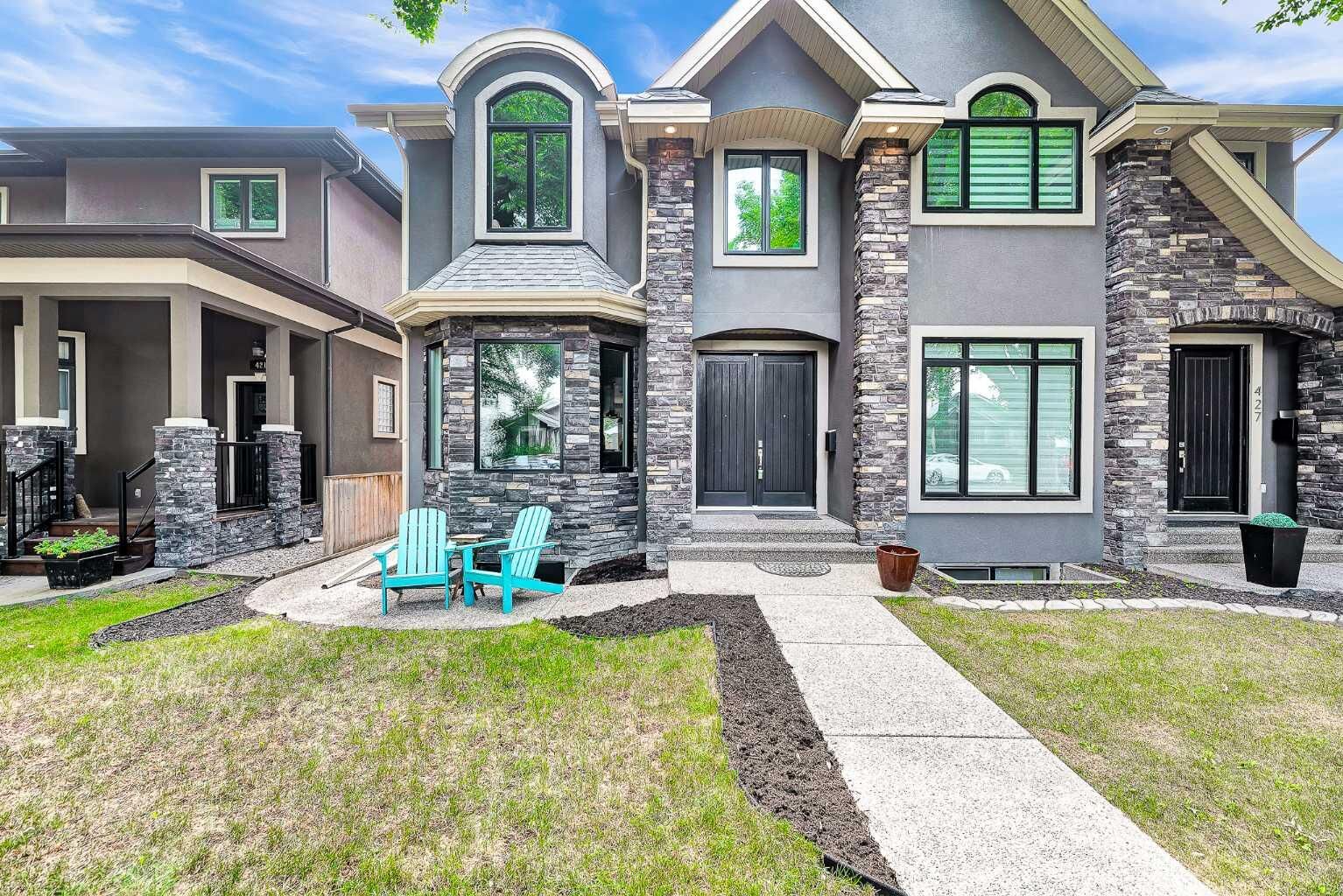 Property Photo:  425 21 Avenue NW  AB T2M 1J6 