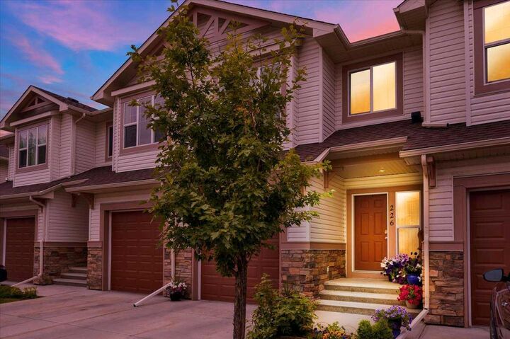 226 Sunset Point — photo 1