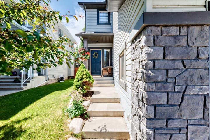 Property Photo: 24 Brightonstone Gardens SE AB T2Z 0C7