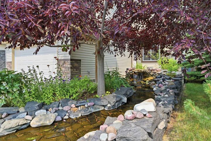 Property Photo:  362 Chapalina Gardens SE  AB T2X 0A9 