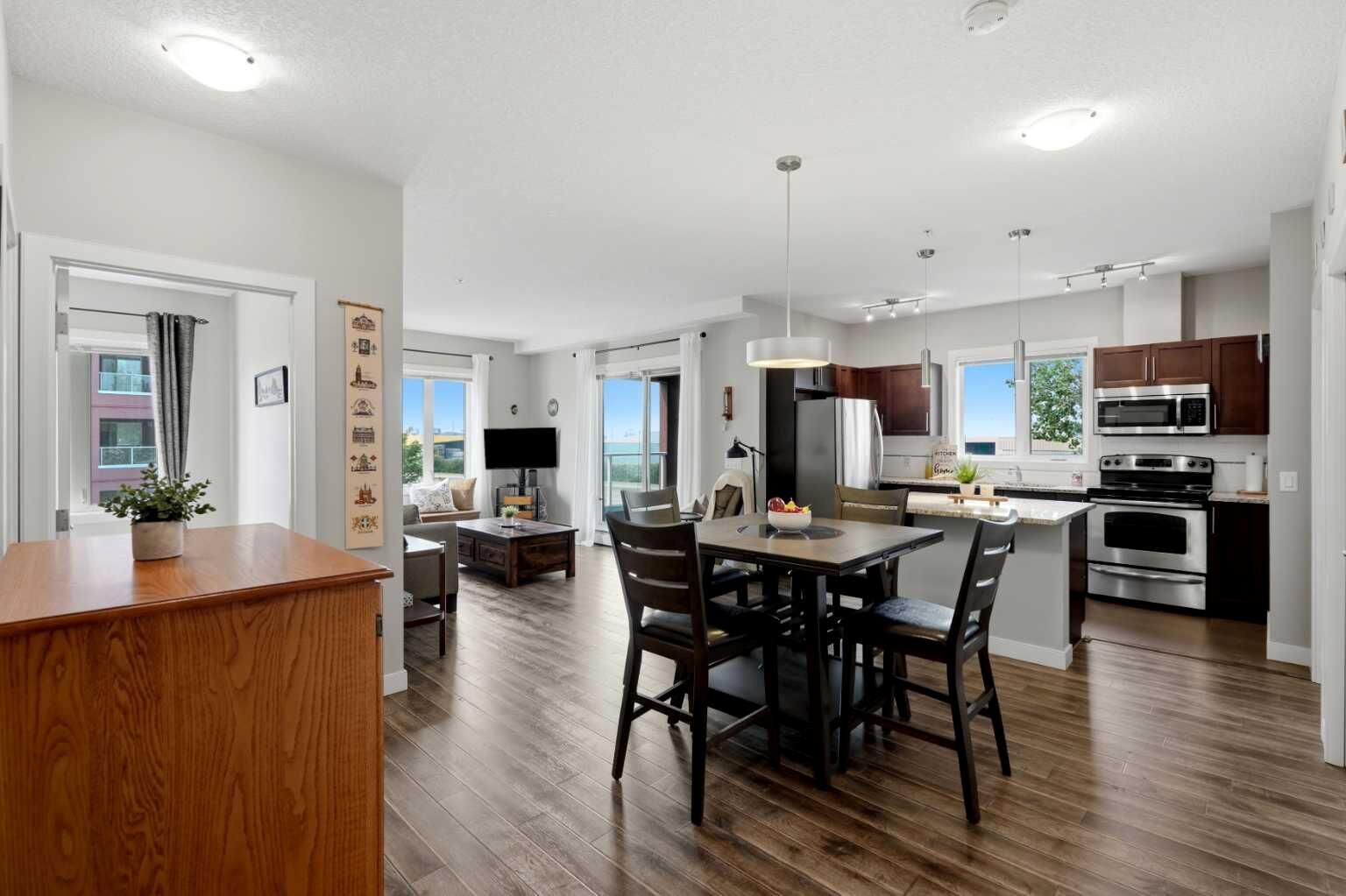 Property Photo:  604 East Lake Boulevard NE 2201  AB T4A 0G6 