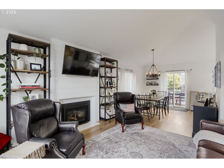 Property Photo:  5182 SE 52nd Pl  OR 97123 