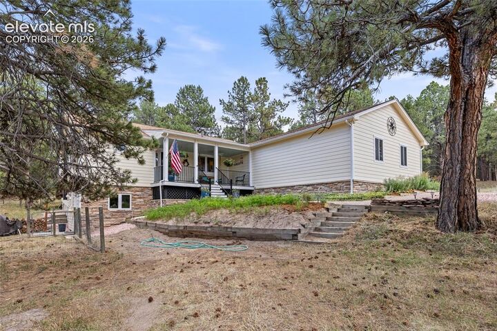 Property Photo: 4882 Antelope Trail CO 80106