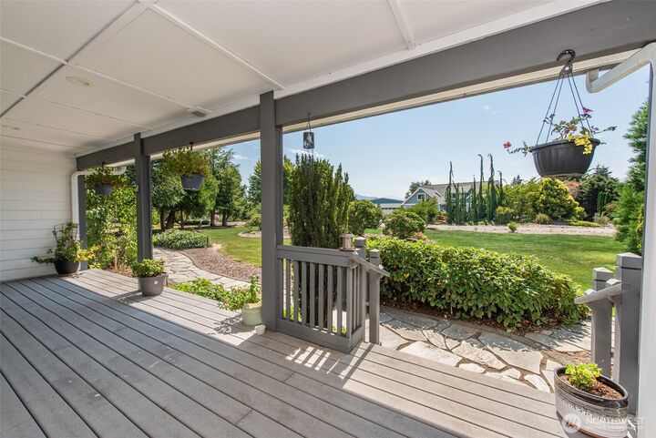 Property Photo: 130 Pheasant Run Drive WA 98382