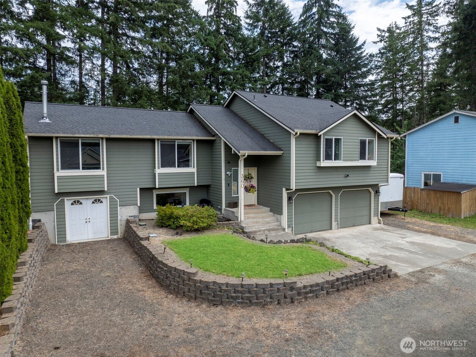 Property Photo: 360 E Road Of Tralee WA 98584