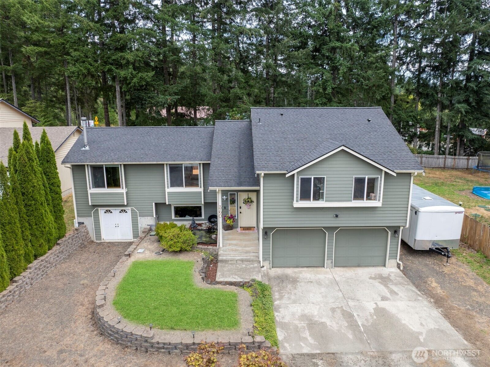Property Photo: 360 E Road Of Tralee WA 98584