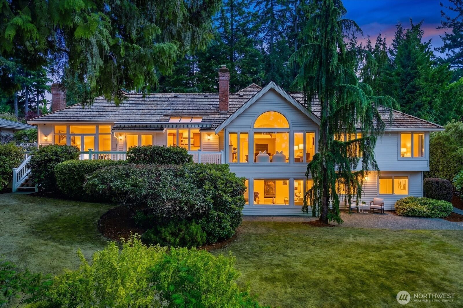Property Photo:  9416 NE 25th Street  WA 98004 