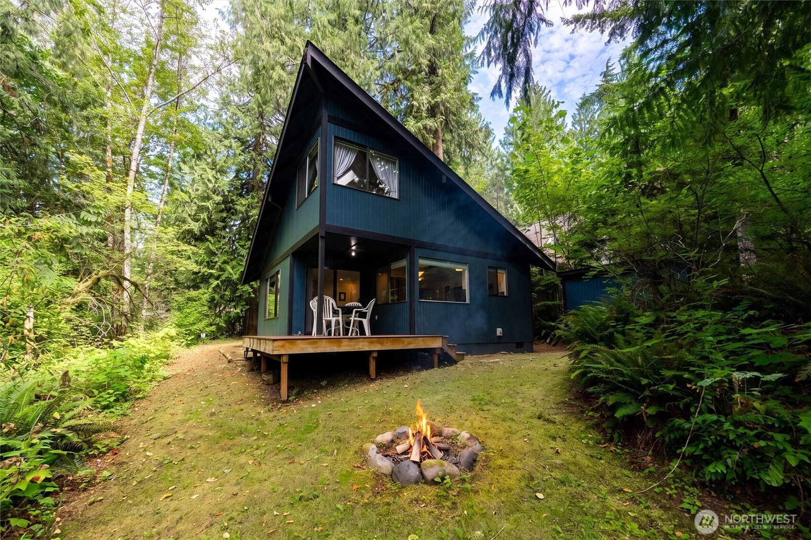 Property Photo:  19059  Glacier Rim Drive  WA 98244 