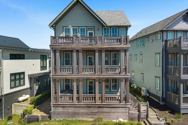 Property Photo:  32  Ocean Tide Lane  WA 98571 