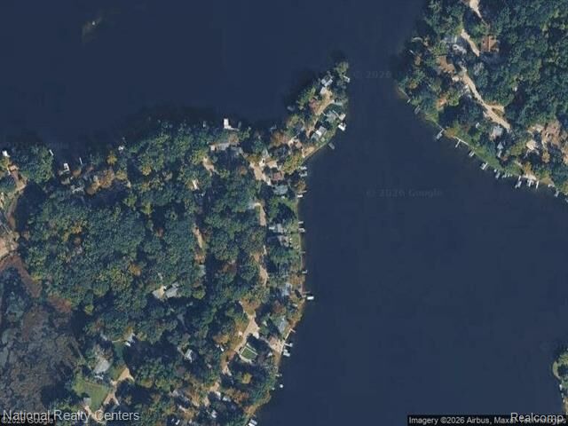 Property Photo:  683 Lakeshore Drive  MI 48421 