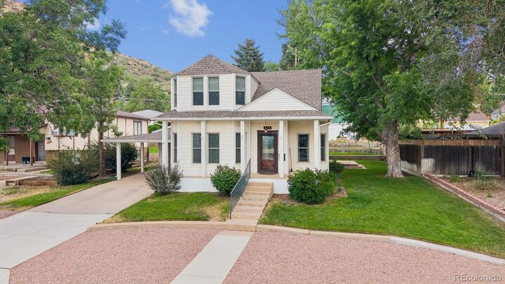 Property Photo:  614 Front Street  CO 80104 