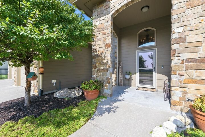 Property Photo:  2319 S Vintage Dr  KS 67002 