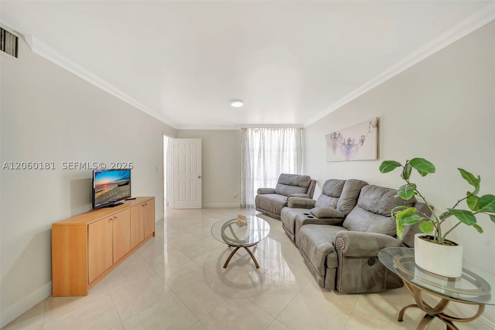 Property Photo:  200 172nd St 220  FL 33160 