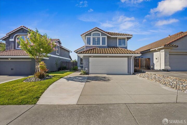 Property Photo: 501 Loyola Way CA 94550