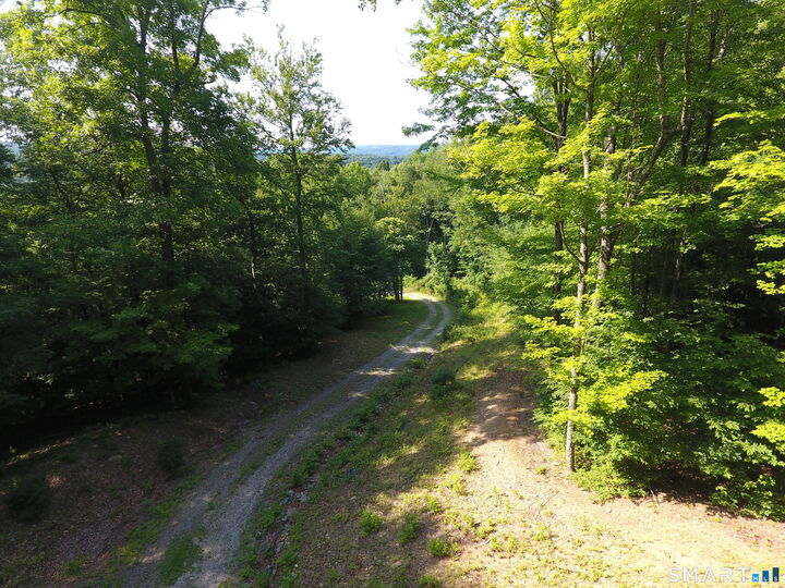 Property Photo: 168 Turkey Hill Road CT 06438