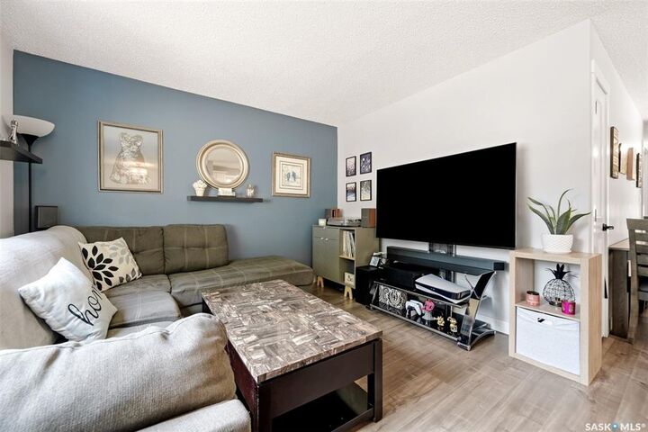 Property Photo:  1566 Grosvenor Street  SK S4N 4C6 