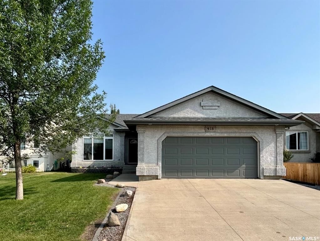 Property Photo: 418 Crystal Crescent SK S0K 0A1