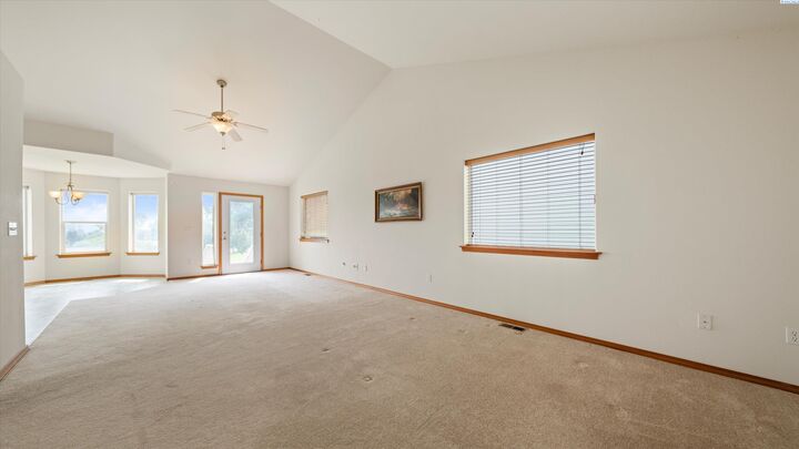 Property Photo:  146 Henley Dr  WA 99301 