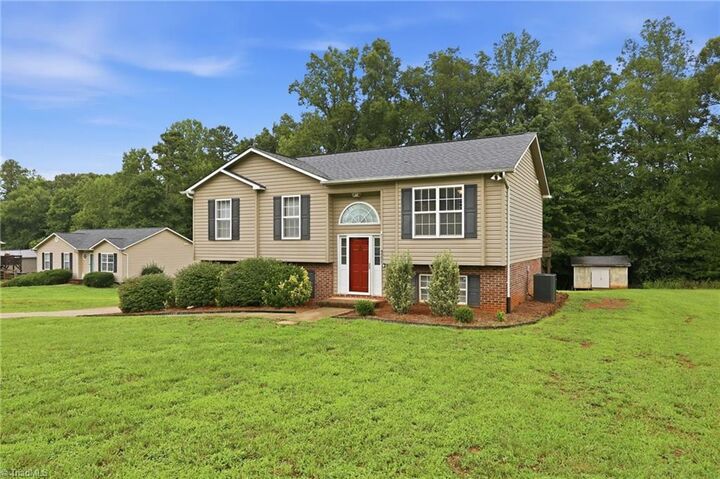 Property Photo:  4051 Village Trace Drive  NC 27050 