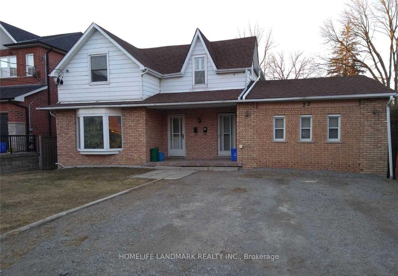 Property Photo:  22 Centre Street 2  ON L4G 1J6 