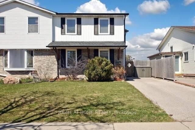 Property Photo:  653 Dorchester Drive  ON L1J 6L4 