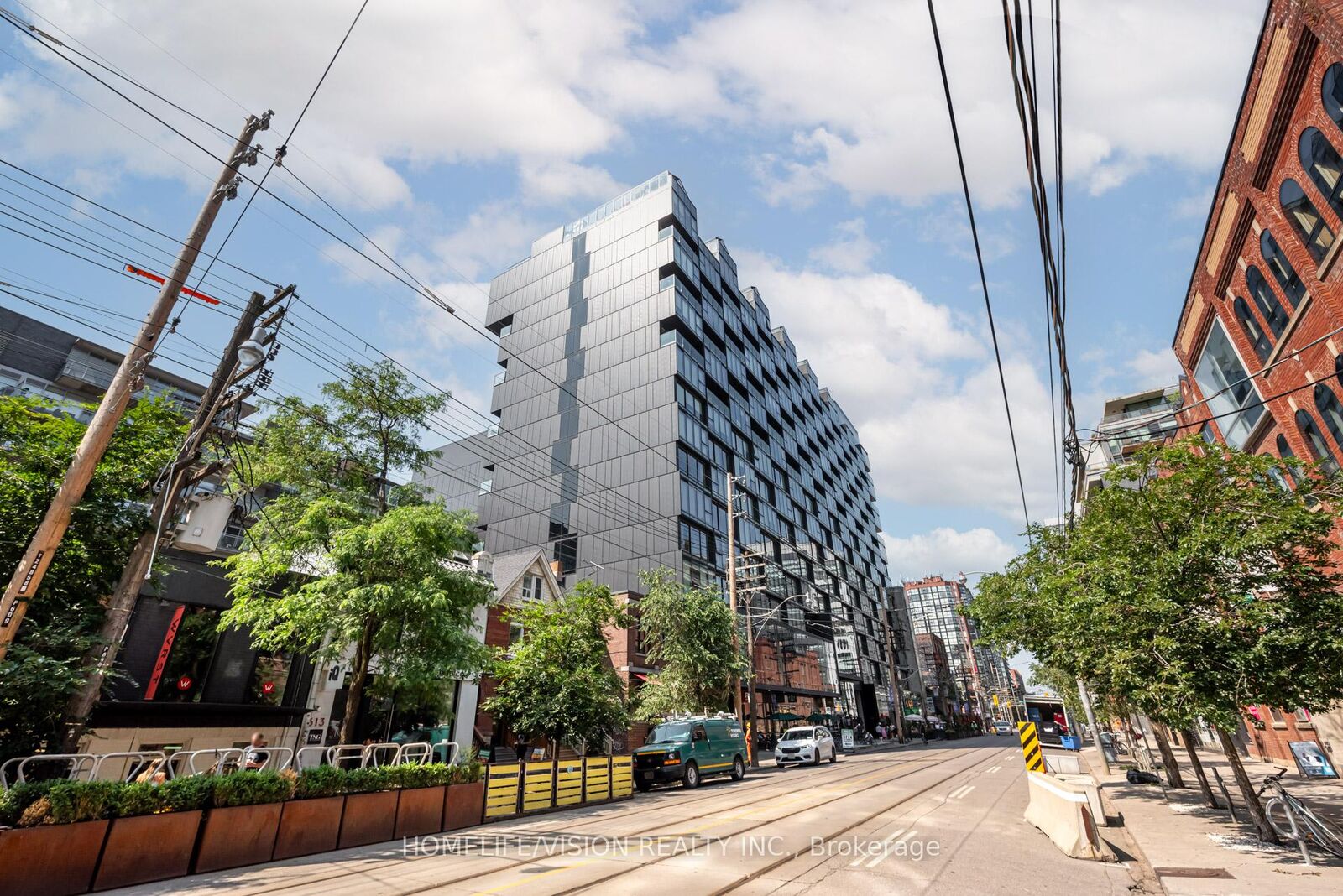 Property Photo:  629 King Street W Ph 1415  ON M5V 0G9 