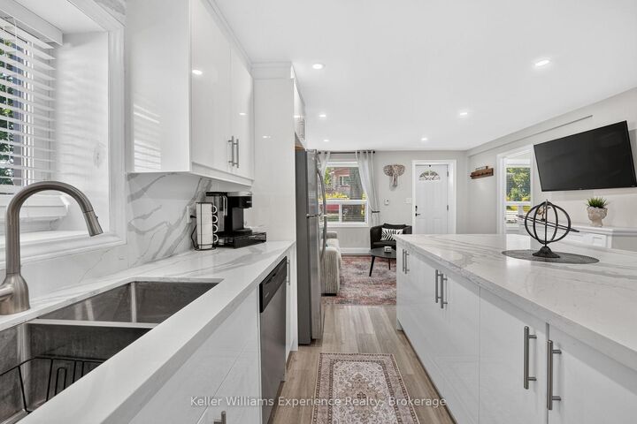 Property Photo: 680 Ontario Street ON L4R 1A4