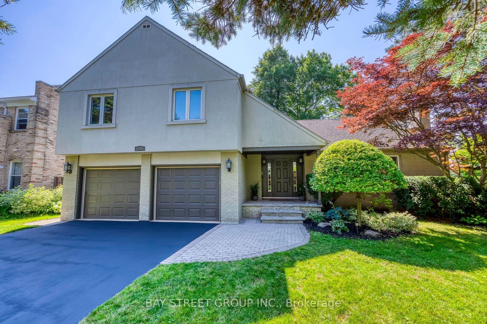 Property Photo: 2234 Bennington Gate ON L6J 5Z5