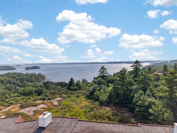 Property Photo: 20 Ryder Drive 3E ON P2A 2W9