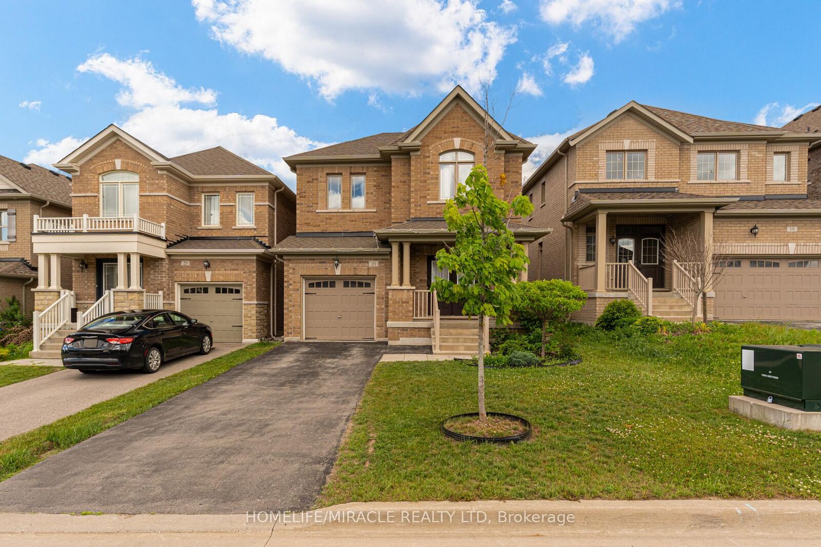 Property Photo:  21 Owens Road  ON L9R 0T3 