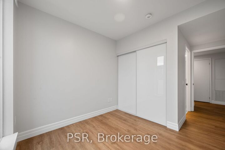 Photo de la propriété:  203 Jarvis Street 3208  ON M5B 0E7 