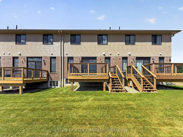 Property Photo:  72 Woodcock Drive  ON N4G 0L9 