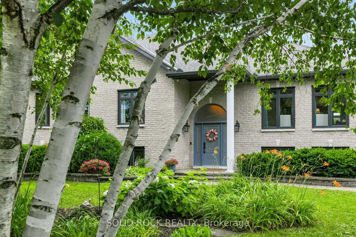 Property Photo: 7040 Donwel Drive ON K4P 1M7