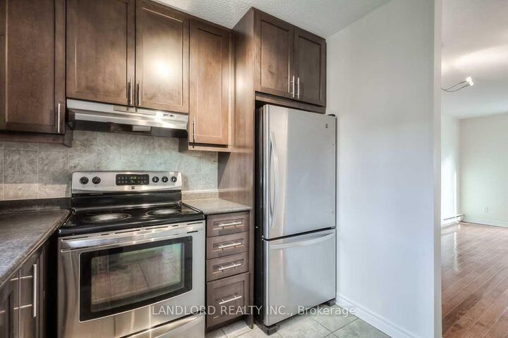 Property Photo:  233 Berkeley Street  ON M5A 2X3 