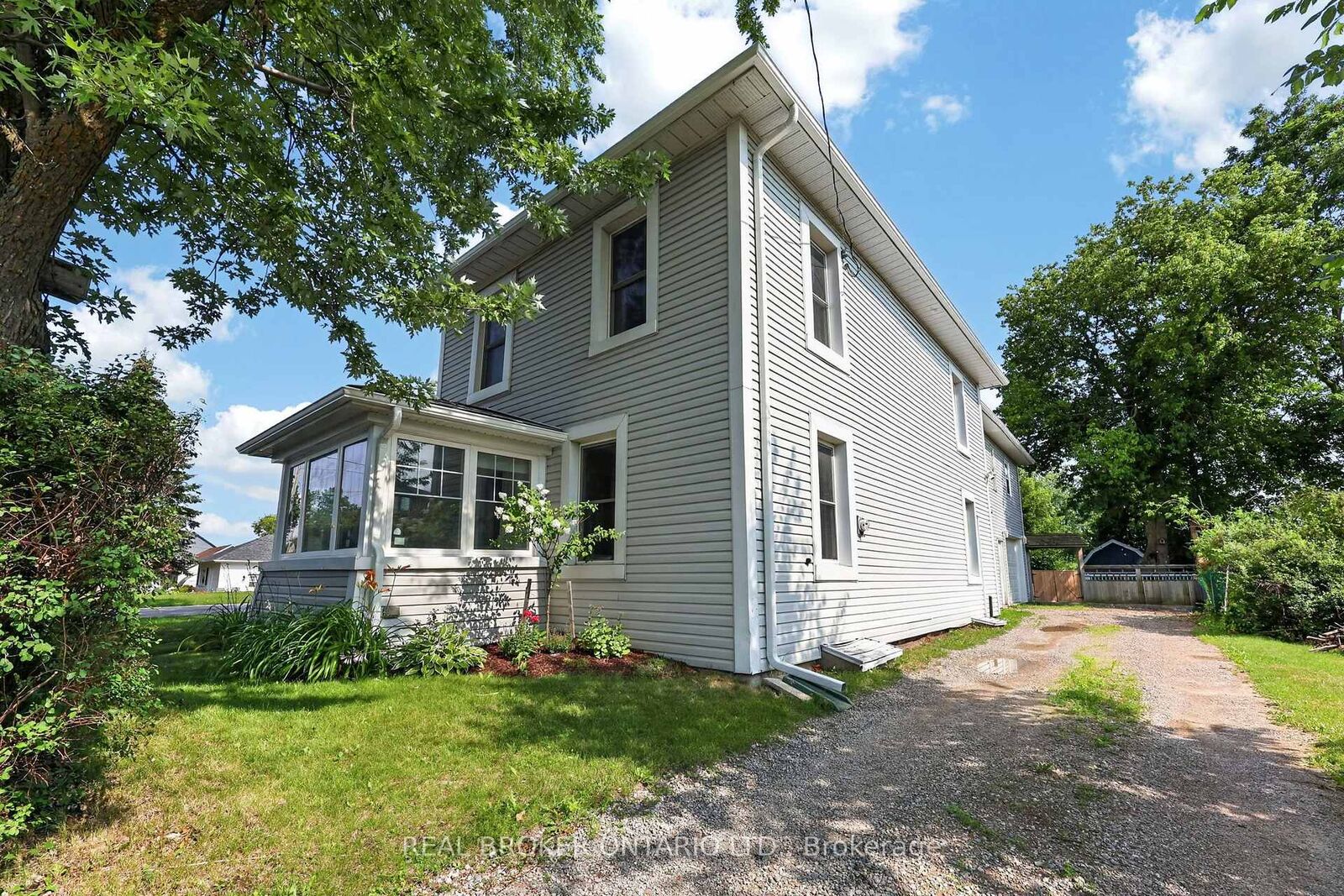 Property Photo: 5631 Mount Albert Road ON L0G 1M0