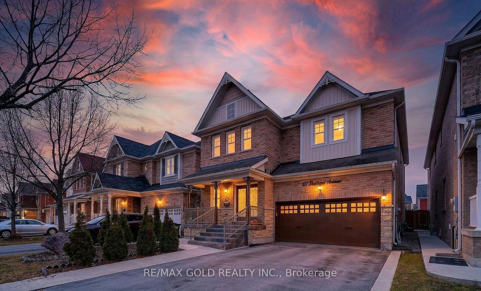 Property Photo:  161 Shephard Avenue  ON L9R 0J9 