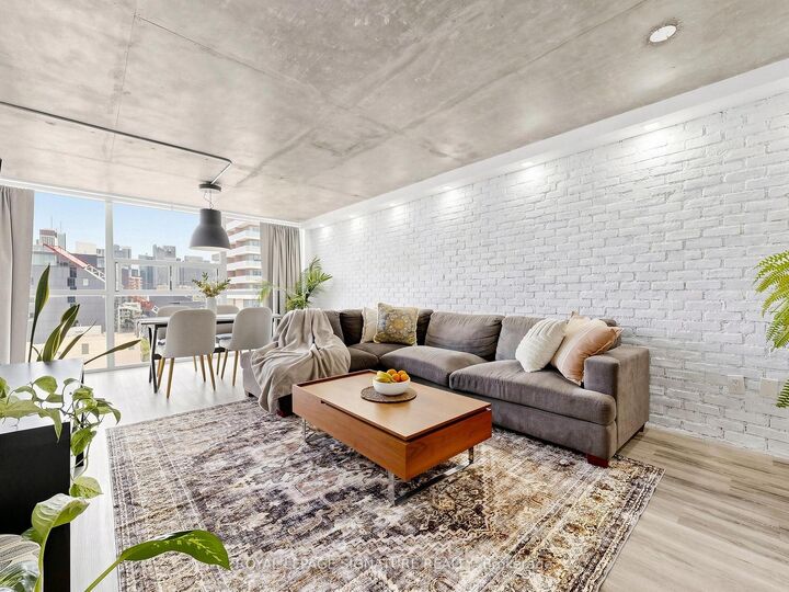 Property Photo:  705 King Street W 1603  ON M5V 2W8 