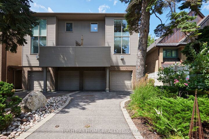Property Photo: 239A Sunnyside Avenue ON K1S 0R4